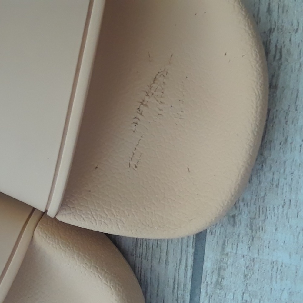 BURBERRY FURLEY LOGO SLIDES..SIZE 38 - Picture 11 of 14